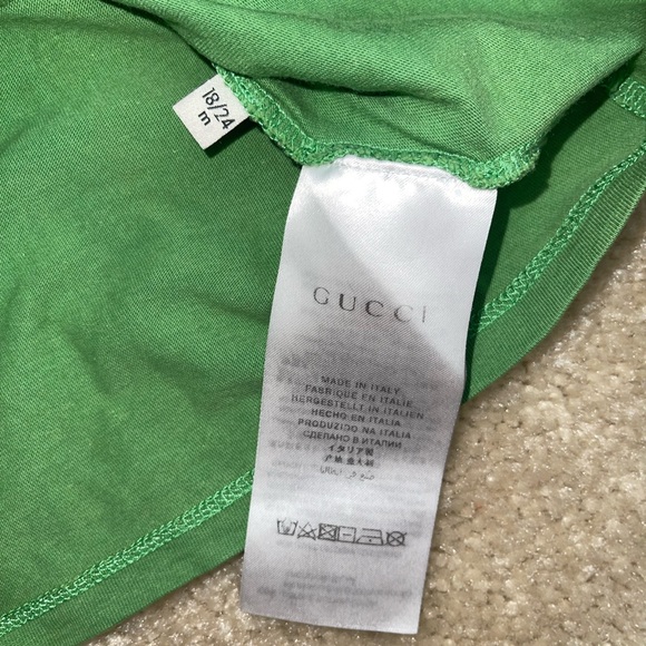 Gucci Tshirt SOLD! - Picture 4 of 5